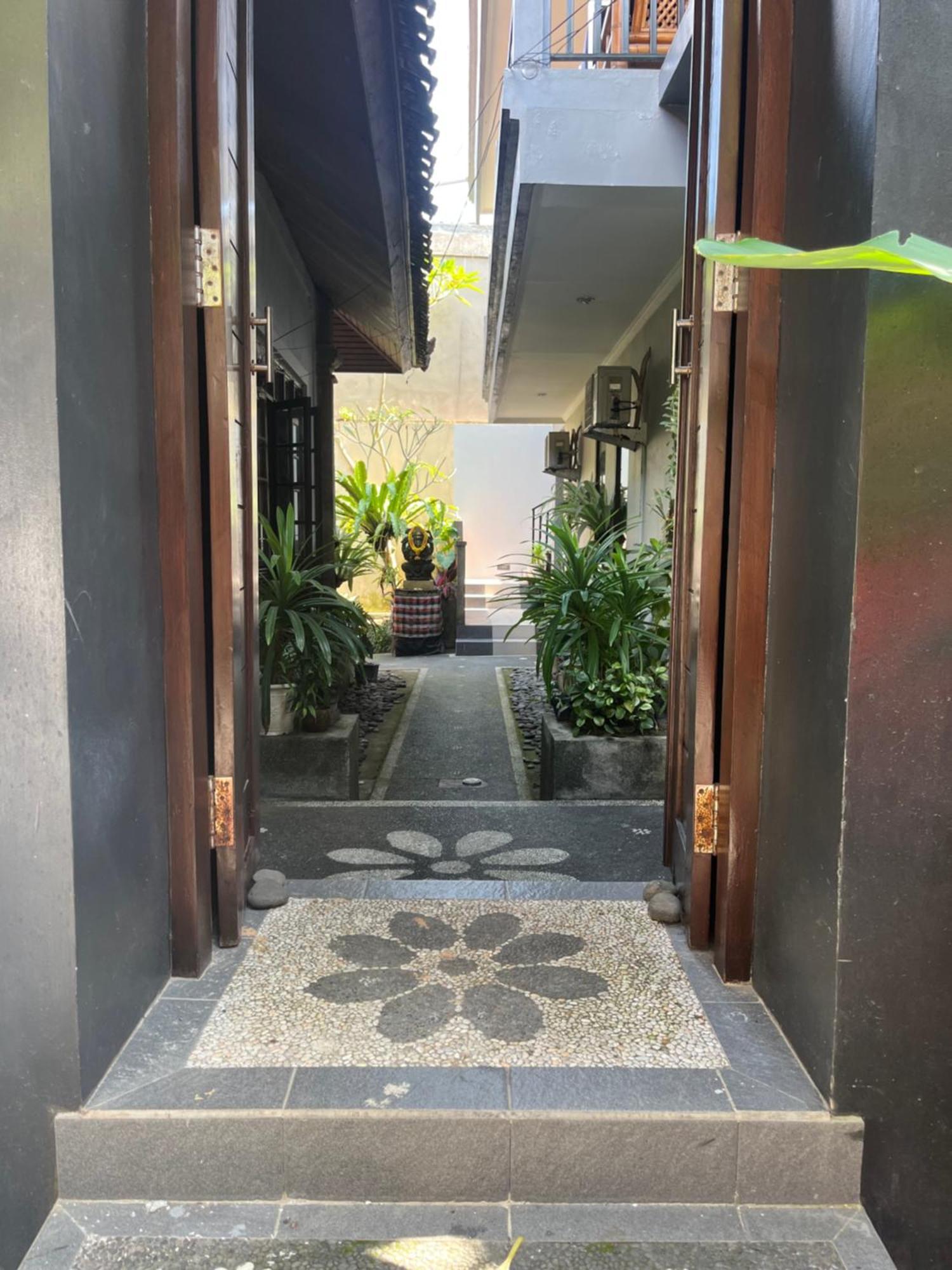 Oda Guest House Ubud Esterno foto