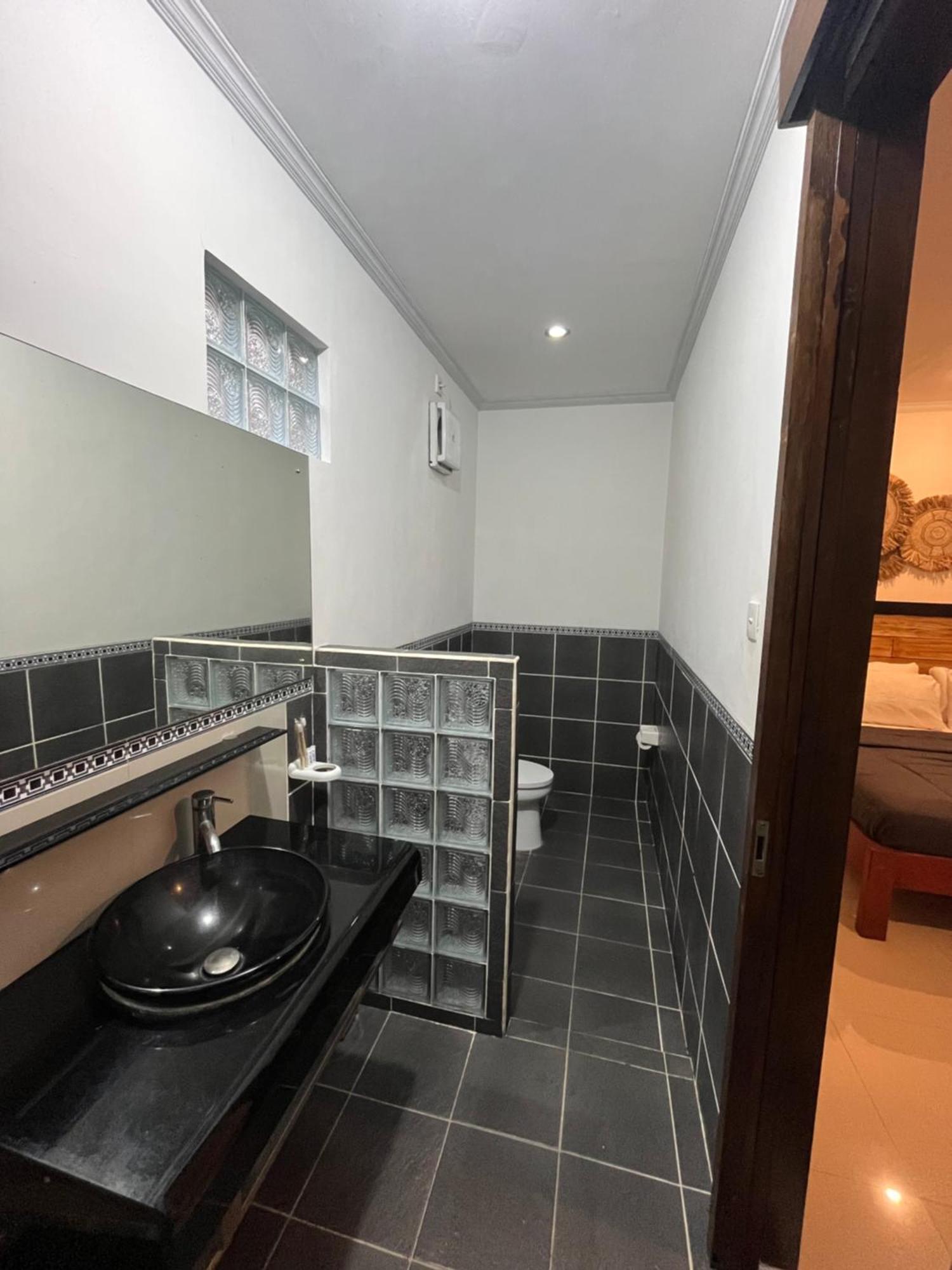 Oda Guest House Ubud Esterno foto
