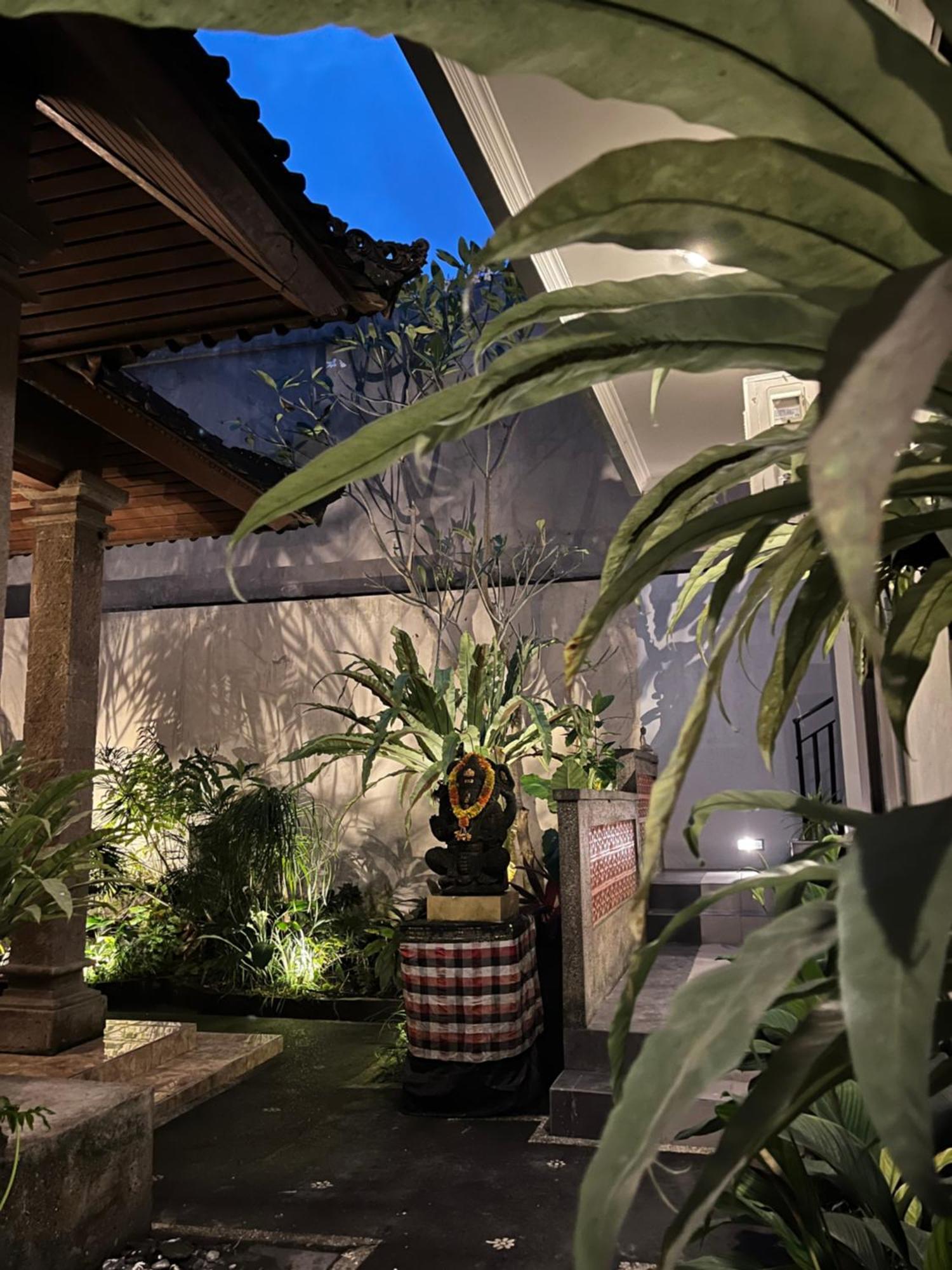 Oda Guest House Ubud Esterno foto